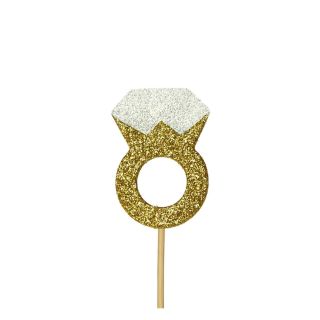 engagement-ring-cakecake-toppers.jpg
